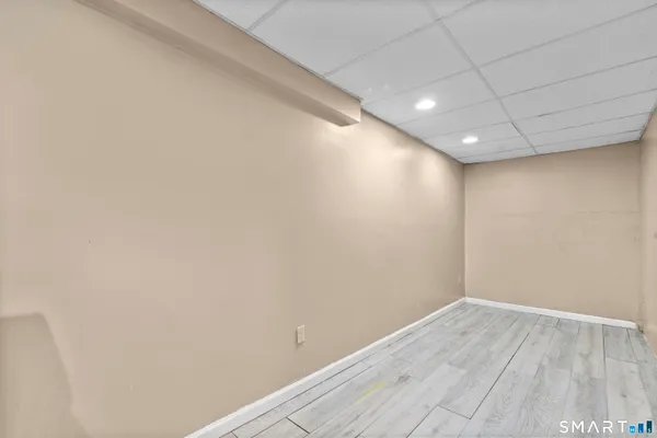 $299,900 | 15 Kenneth Circle, Waterbury, CT 06710