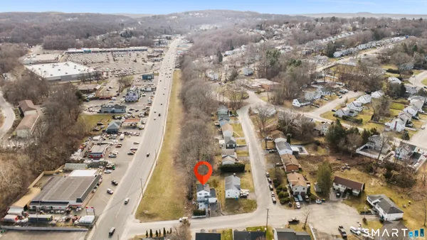 $299,900 | 15 Kenneth Circle, Waterbury, CT 06710