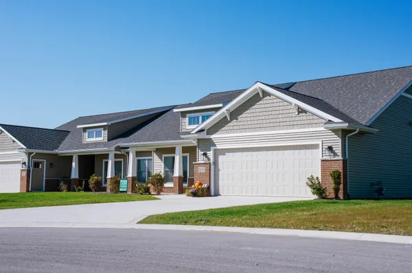 $2,380 | 3209 West Bartlett Drive, New Haven, IN 46774