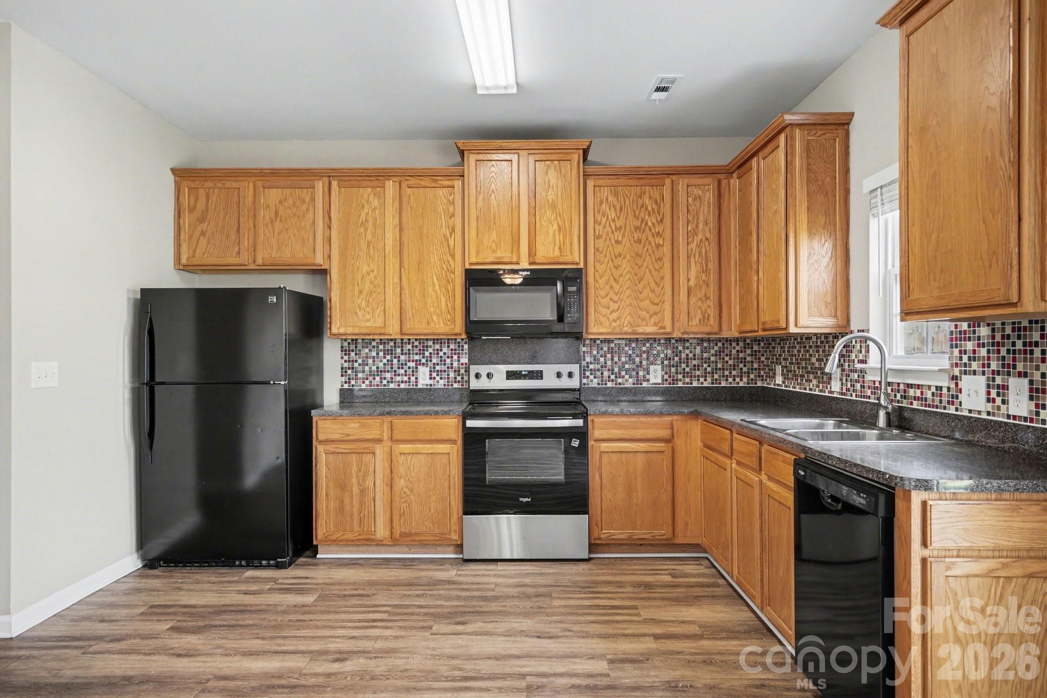 581 Winborne Avenue Southwest Concord, NC 28025 - Photo 8 of 31
