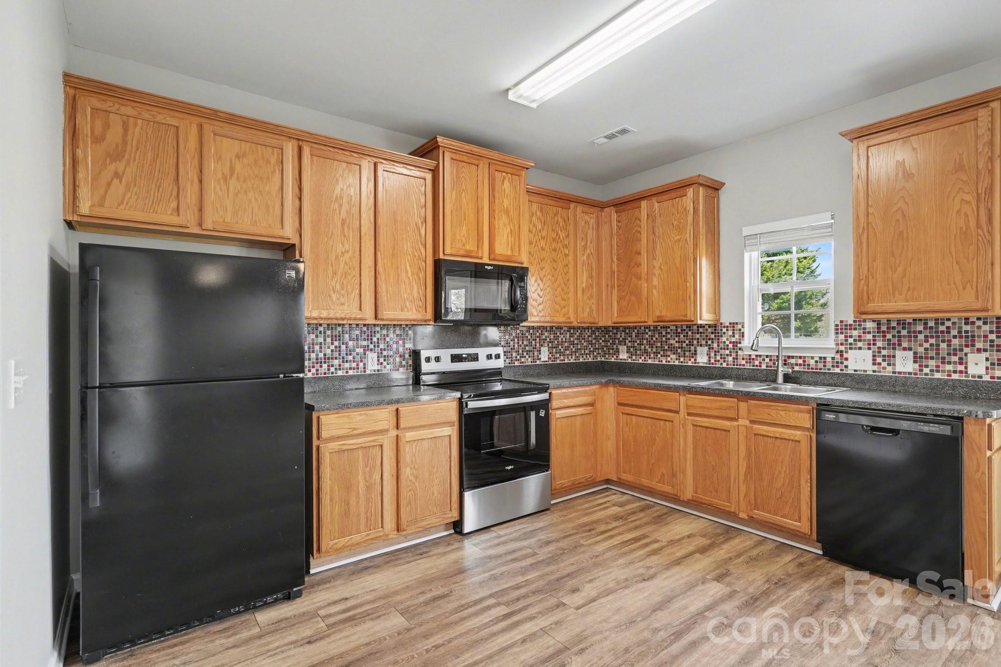581 Winborne Avenue Southwest Concord, NC 28025 - Photo 9 of 31