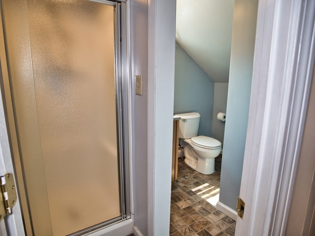 219 Buffinton Street Fall River, MA 02721 - Photo 27 of 40