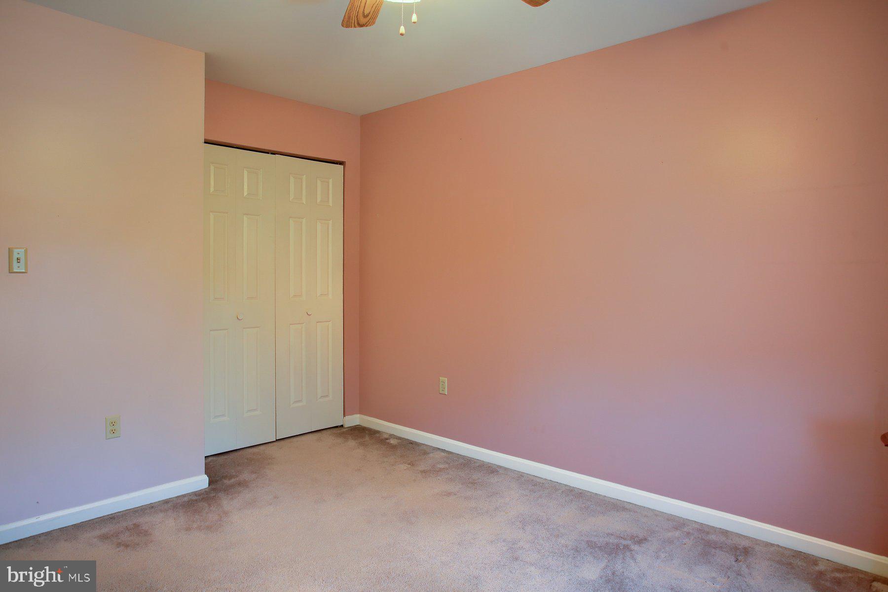 6352 Bennington Road Mechanicsburg, PA 17050 - Photo 14 of 17