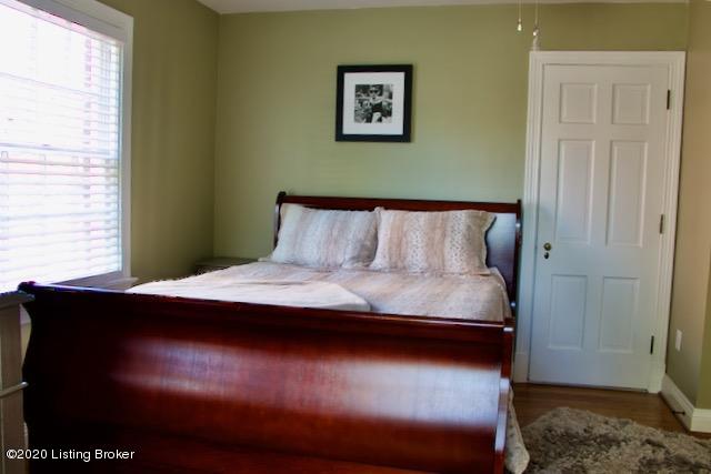 3402 Lexington Road Louisville, KY 40207 - Photo 25 of 28 IMG_2367