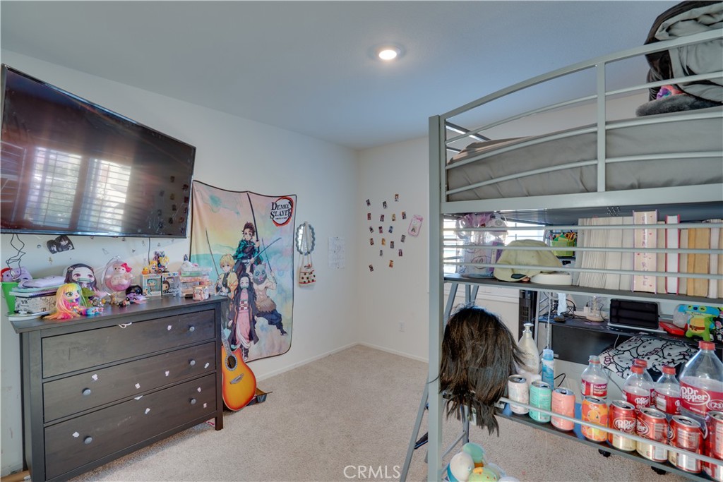 1328 Prosperity Place Hemet, CA 92543 - Photo 28 of 40 a view of a room with gym equipment