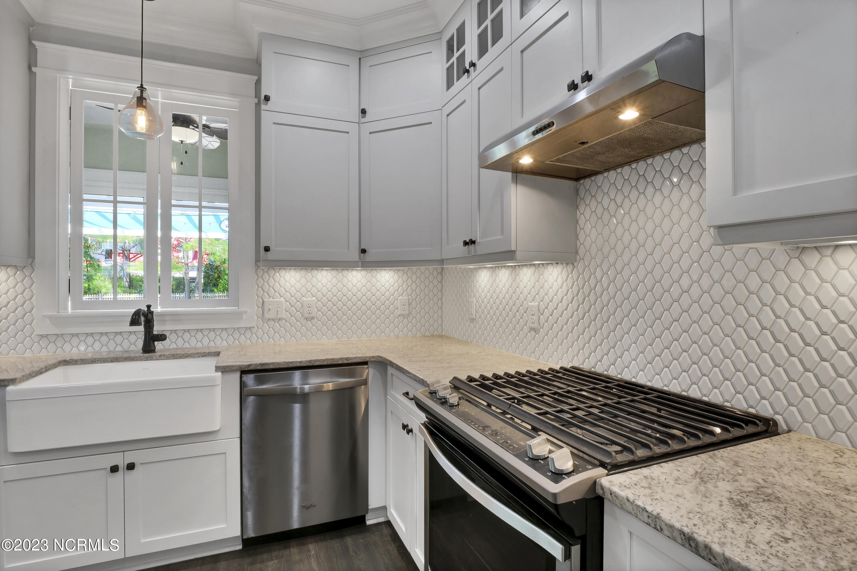 114 Sundance Circle Hampstead, NC 28443 - Photo 12 of 78 12