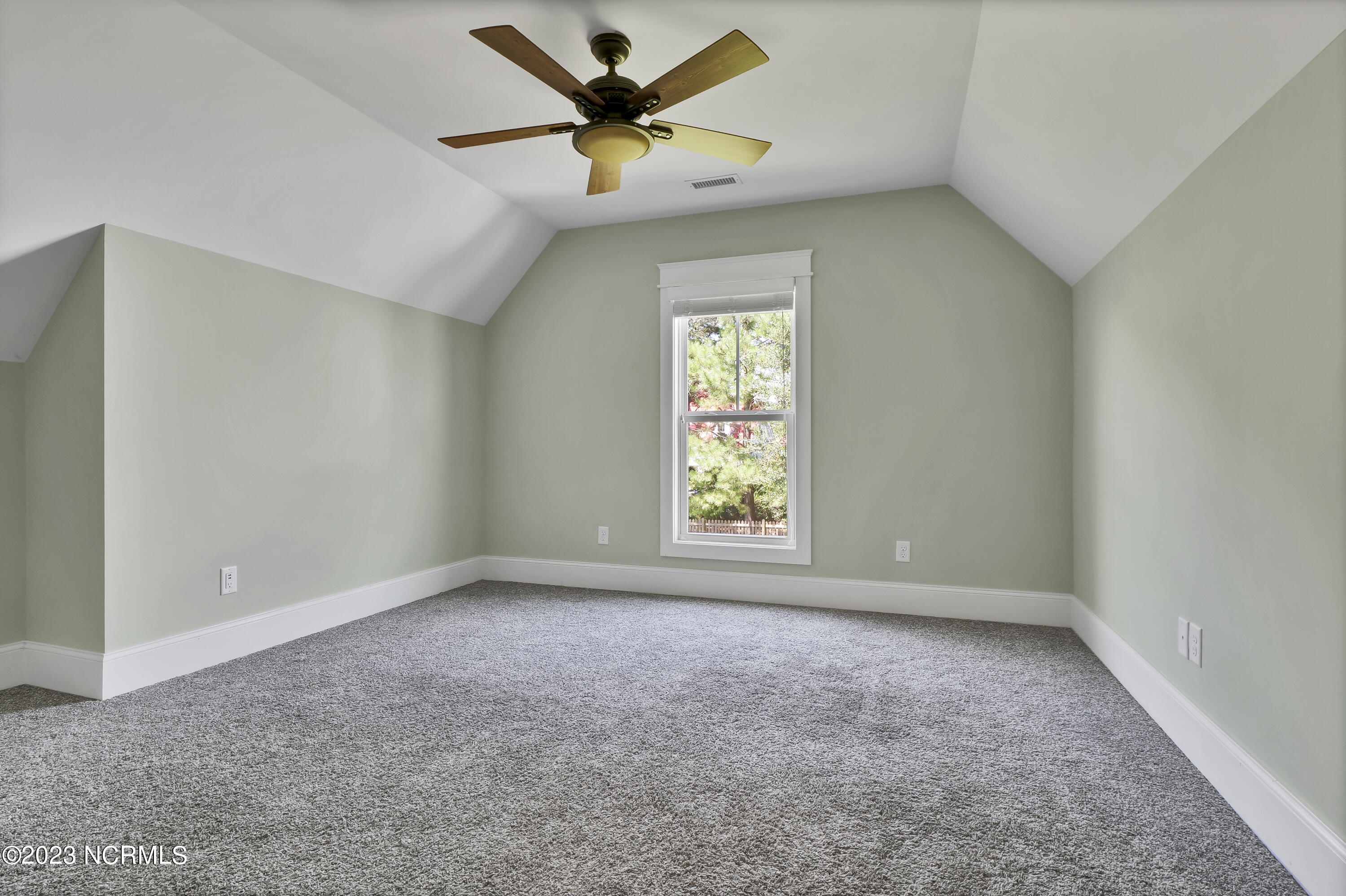 114 Sundance Circle Hampstead, NC 28443 - Photo 33 of 78 33