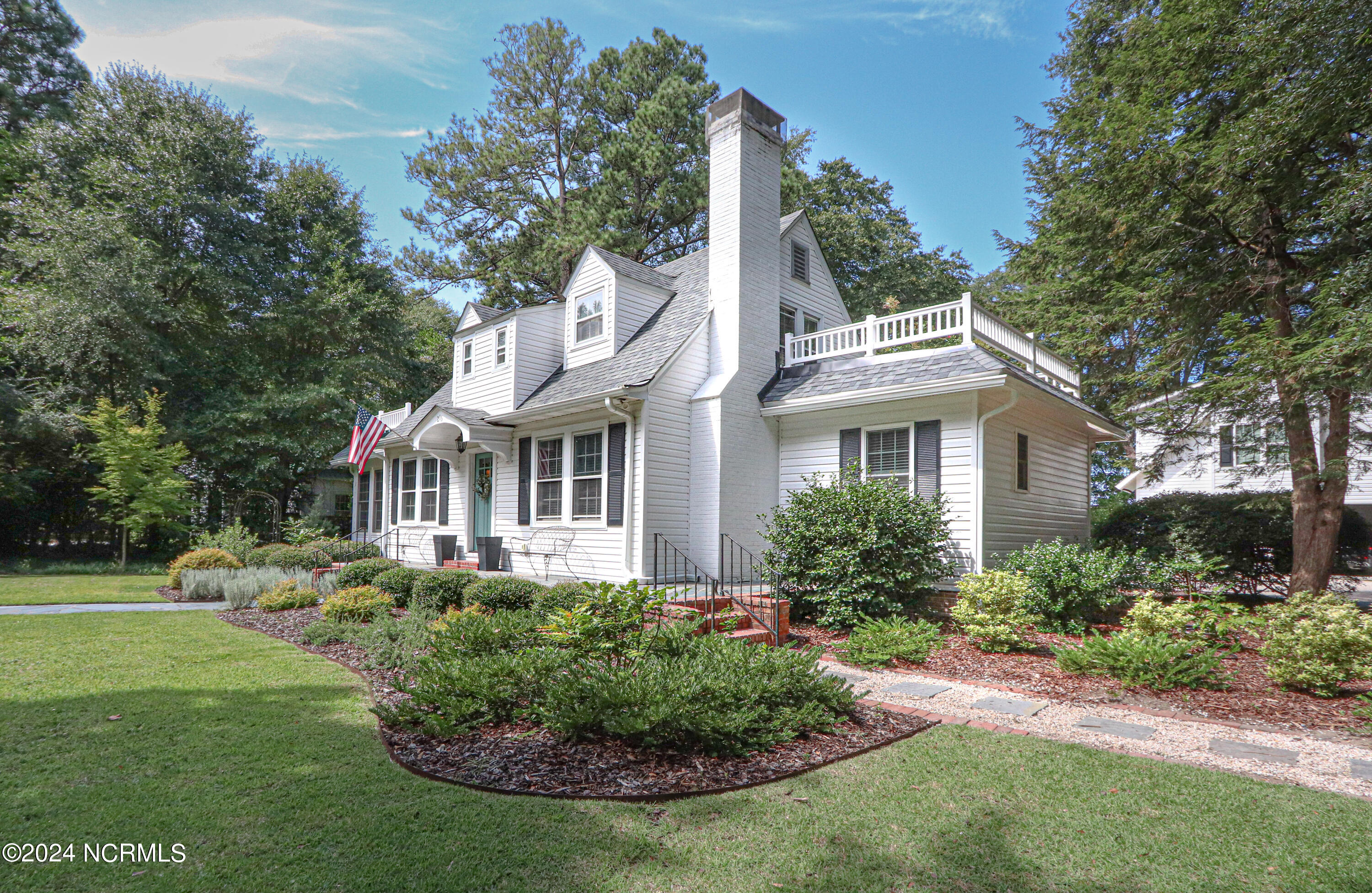 215 Everette Road Pinehurst, NC 28374 - Photo 3 of 56 IMG_8500