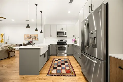$485,000 | 5711 Ross Avenue, Unit 6, Dallas, TX 75206