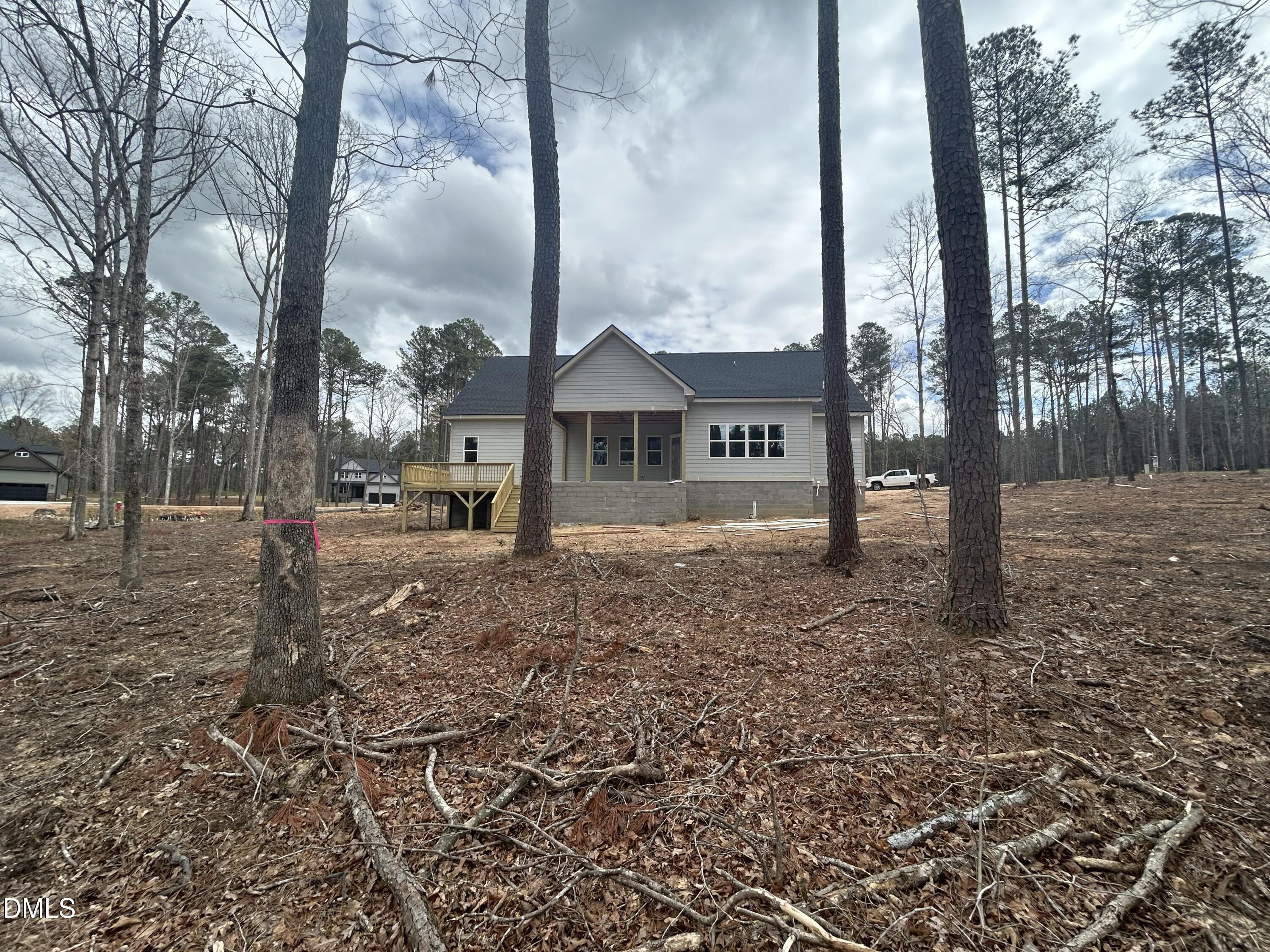 175 Landon Ridge Sanford, NC 27330 - Photo 15 of 20 a backyard of a house with lots of green space