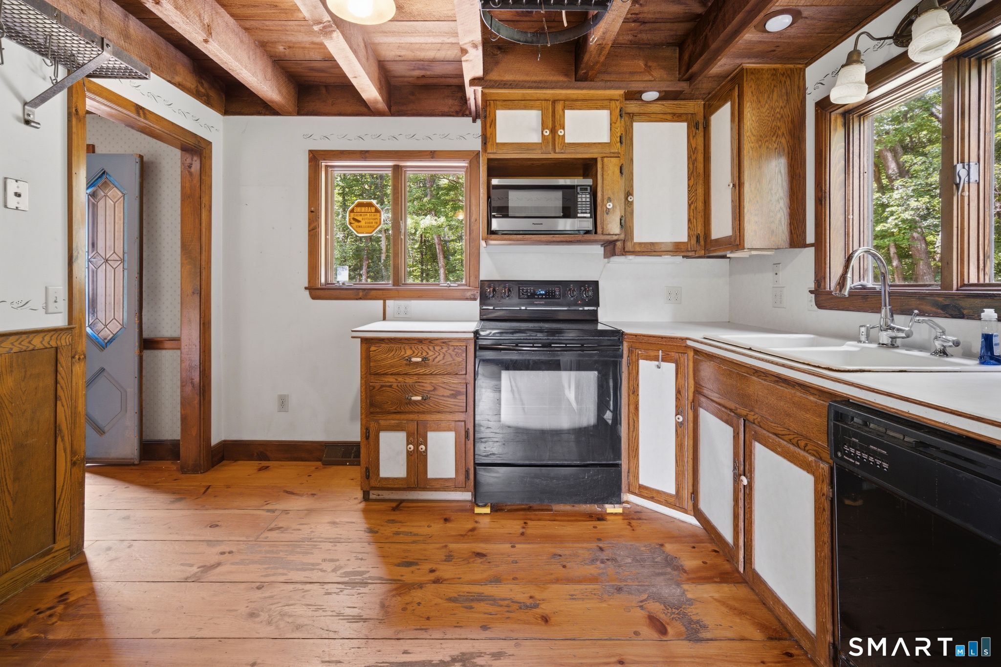 133 Fitts Road Ashford, CT 06278 - Photo 8 of 34