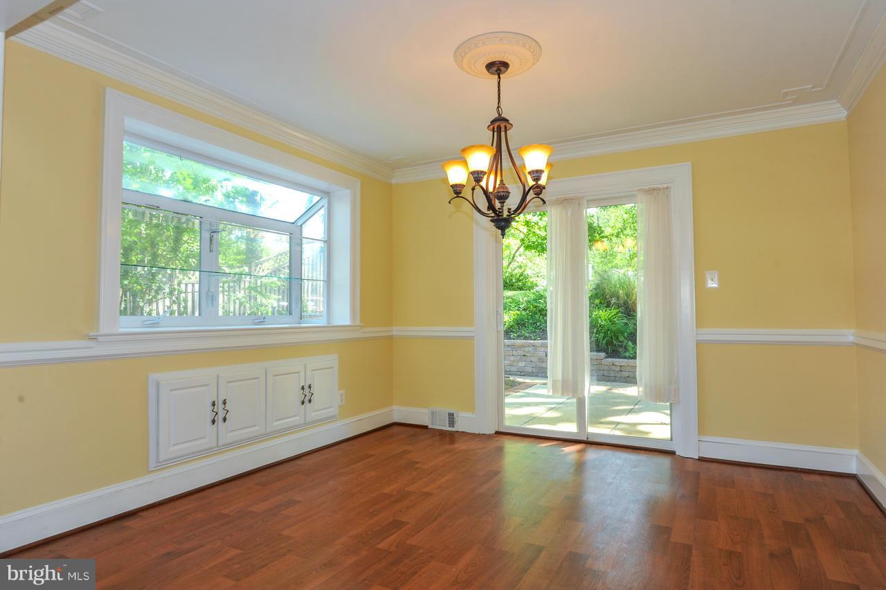 7423 Grace Street Springfield, VA 22150 - Photo 5 of 13 Dining Room