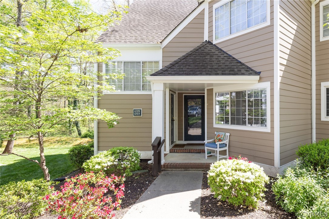 1777 Raintree Commons Drive Henrico, VA 23238 - Photo 2 of 24 Gallery Image 2