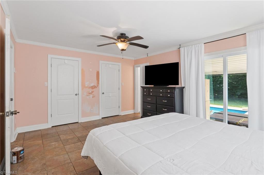 1908 Independence Road Greensboro, NC 27408 - Photo 11 of 28