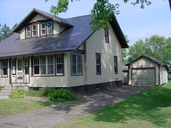 $99,000 | 409 West 4th Street, Neillsville, WI 54456