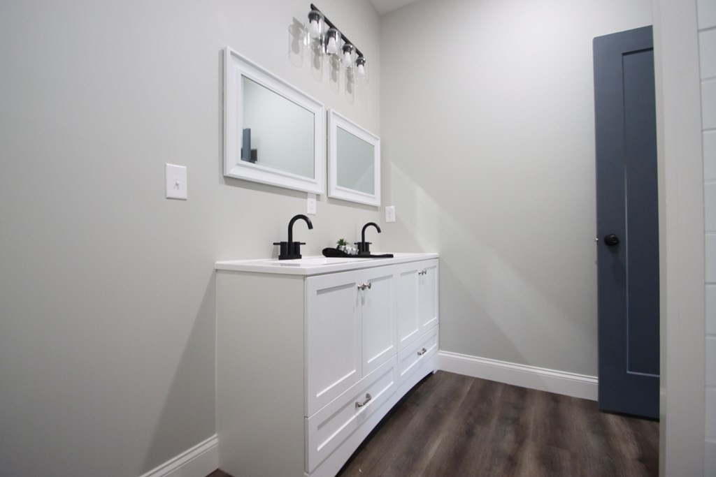 11799 Old Kentucky Road Walling, TN 38587 - Photo 13 of 20 Gallery Image 13