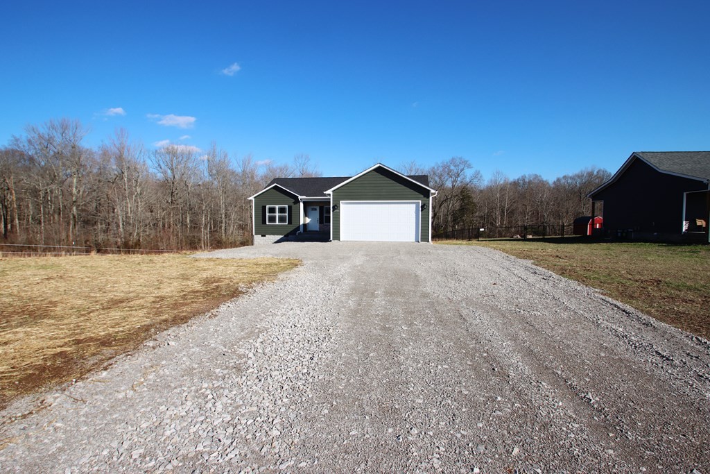 11799 Old Kentucky Road Walling, TN 38587 - Photo 2 of 20 Gallery Image 2