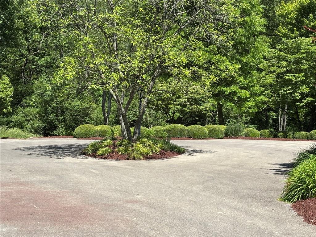 120 Mont Road Butler, PA 16001 - Photo 3 of 23 Circular Driveway in front of residence.