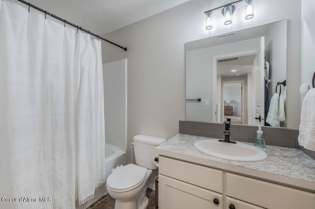 6062 Lofty Ridge Street Rathdrum, ID 83858 - Photo 33 of 37 --109.jpg-SMALL