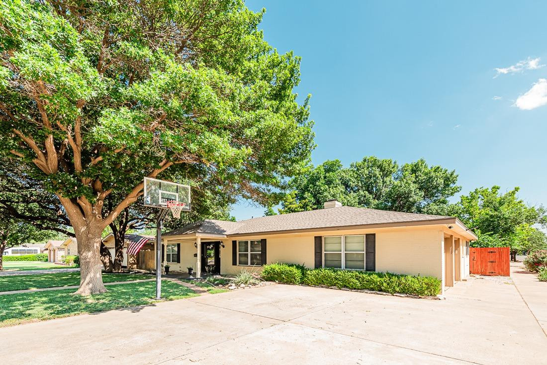 3815 54th Street Lubbock, TX 79413 - Photo 2 of 38 Photo 2