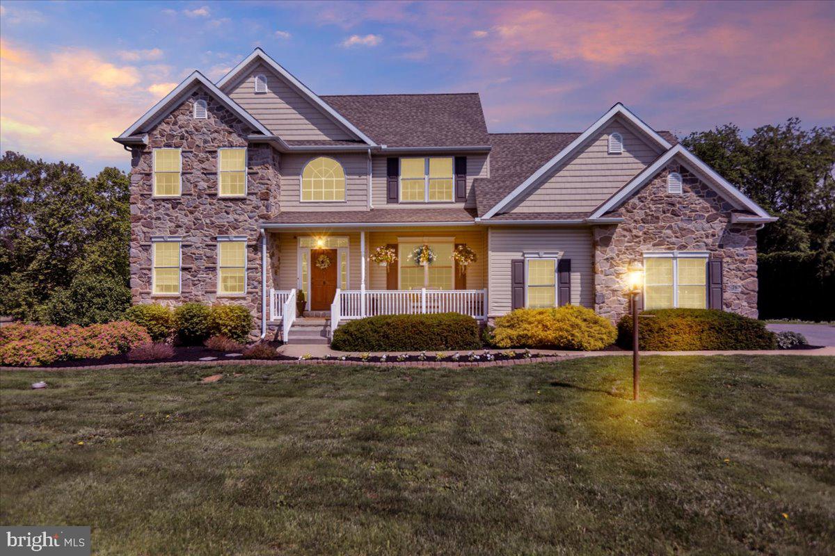 35 Krall Road Myerstown, PA 17067 - Photo 1 of 47 Gorgeous Home built in 2008!