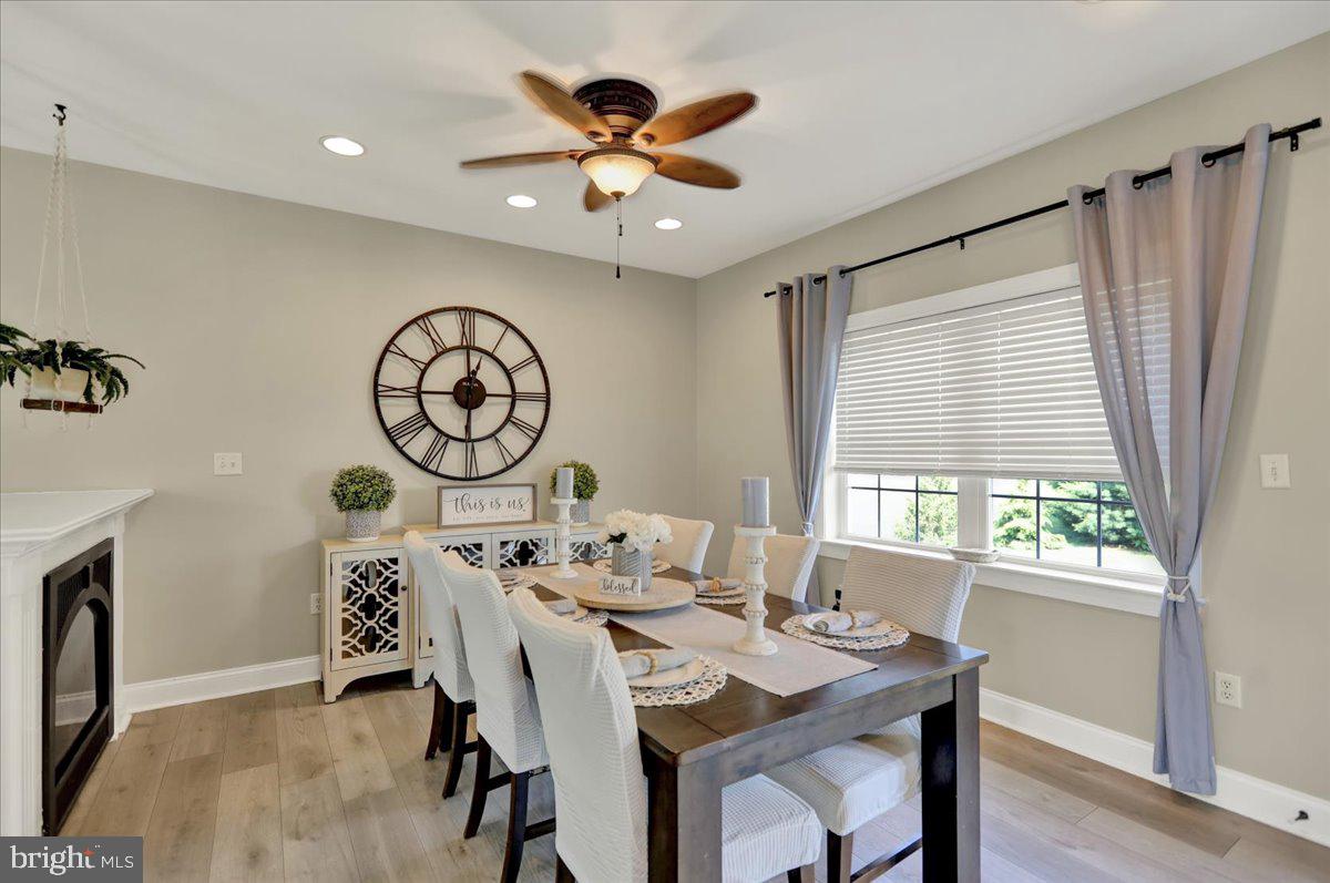35 Krall Road Myerstown, PA 17067 - Photo 14 of 47 Dining Room