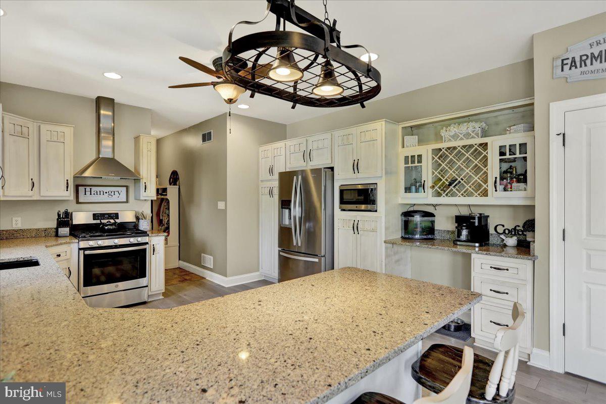 35 Krall Road Myerstown, PA 17067 - Photo 16 of 47 Stainless Steel appliances