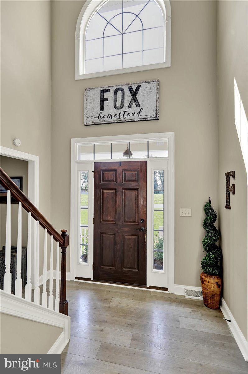 35 Krall Road Myerstown, PA 17067 - Photo 7 of 47 Foyer