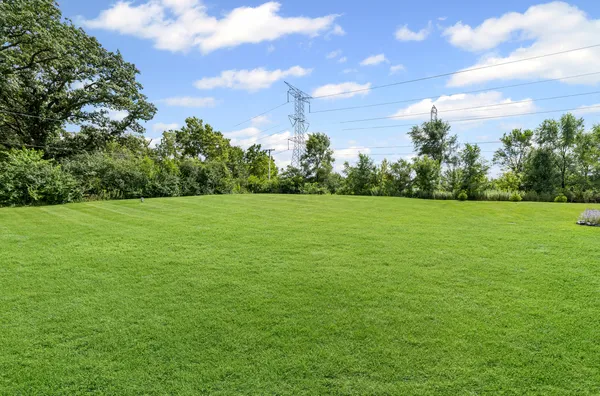 $500,000 | 1117 Black Cherry Drive, Crystal Lake, IL 60012