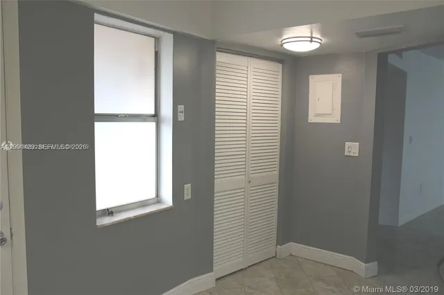 $2,350 | 1401 Northeast 191st Street, Unit D217, Miami, FL 33179