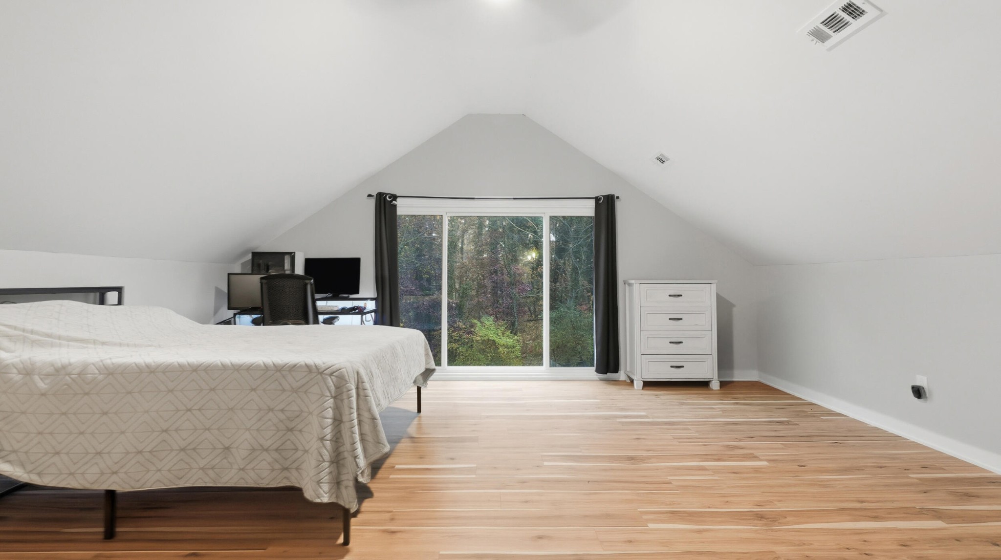 3591 Kings Road Chattanooga, TN 37416 - Photo 36 of 66 a bedroom with a bed and wooden floor