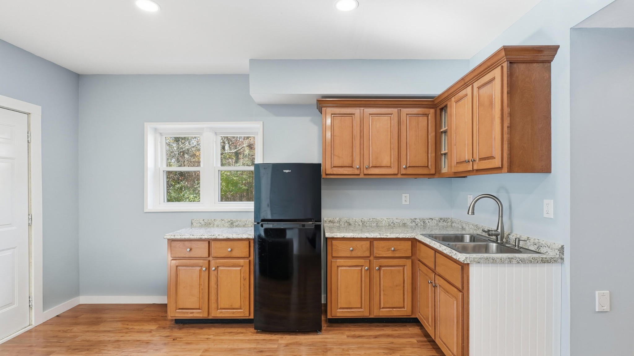 3591 Kings Road Chattanooga, TN 37416 - Photo 40 of 66 a kitchen with granite countertop white cabinets and refrigerator