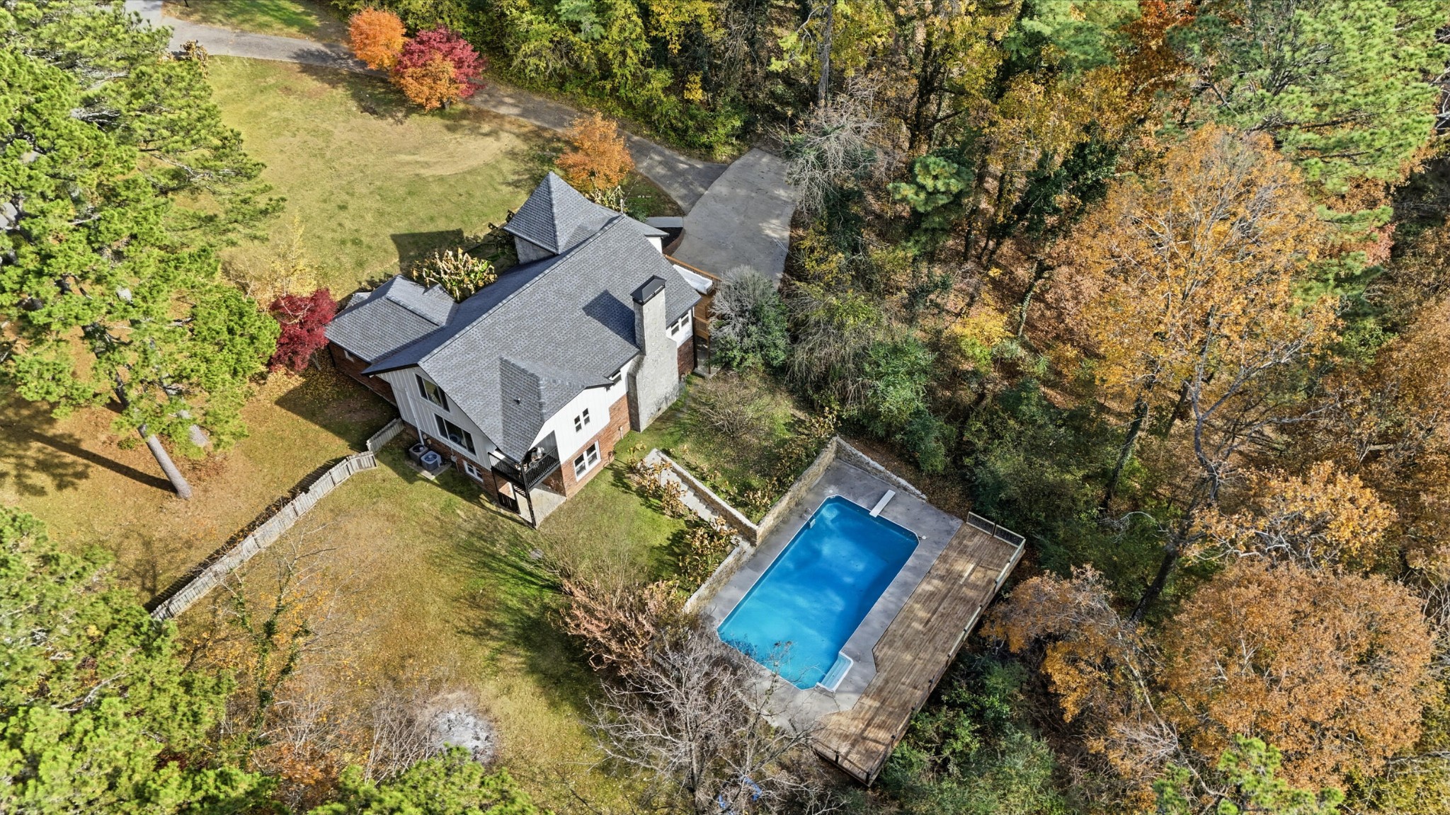 3591 Kings Road Chattanooga, TN 37416 - Photo 53 of 66 a view of house with a yard