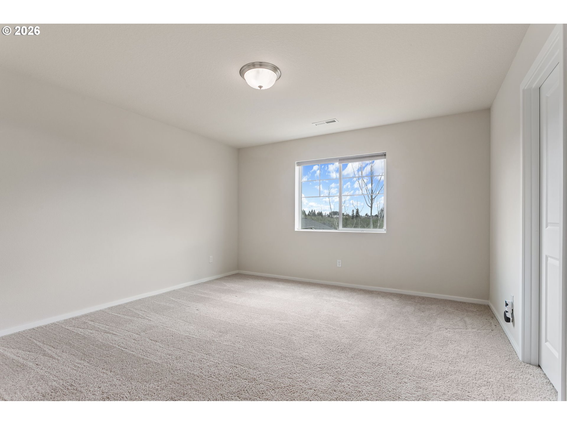 17379 Northwest Shackelford Road Portland, OR 97229 - Photo 25 of 44 Primary Bedroom