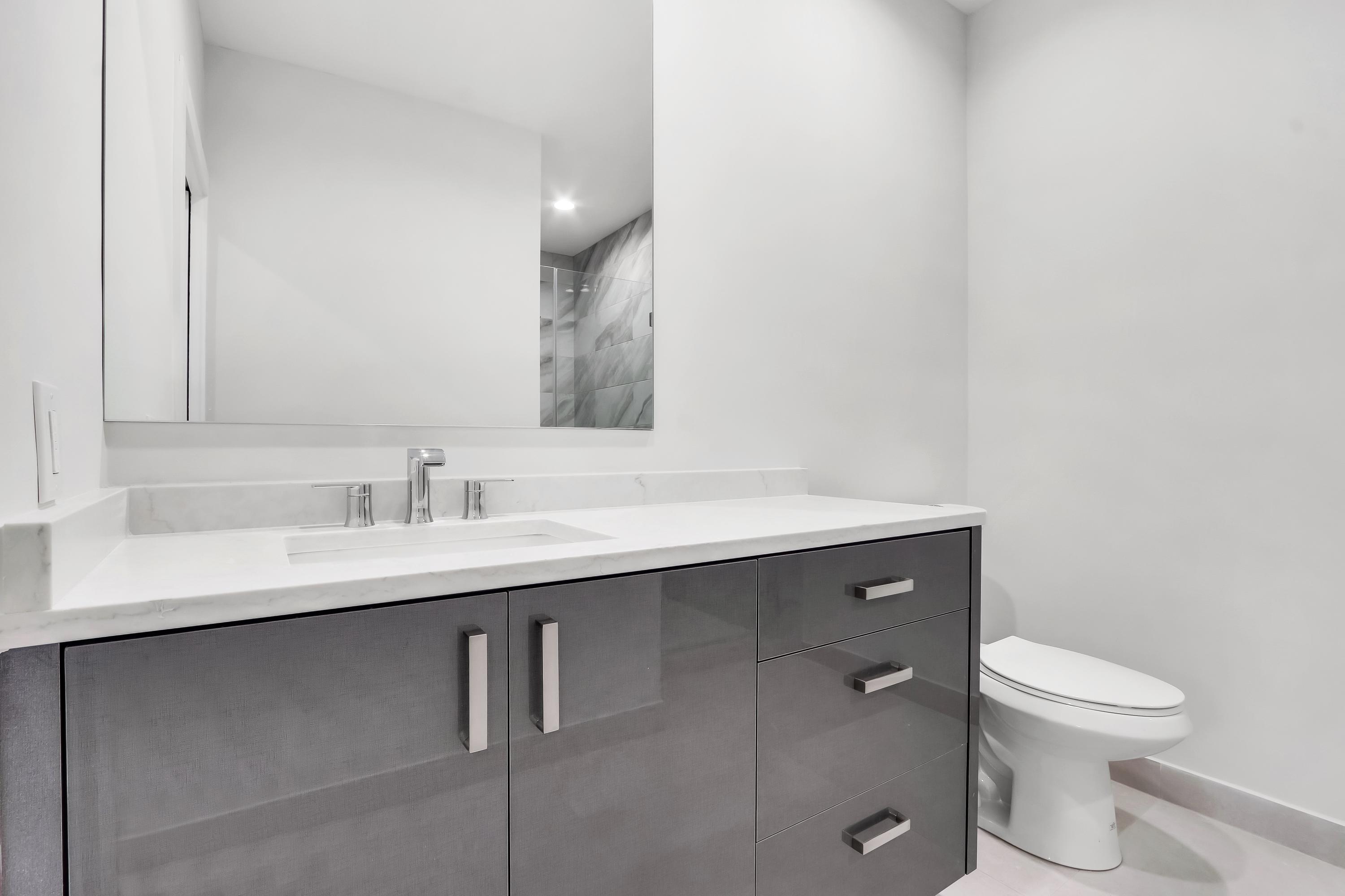 5466 Steeple Chase Boca Raton, FL 33496 - Photo 23 of 29 3rd Bathroom