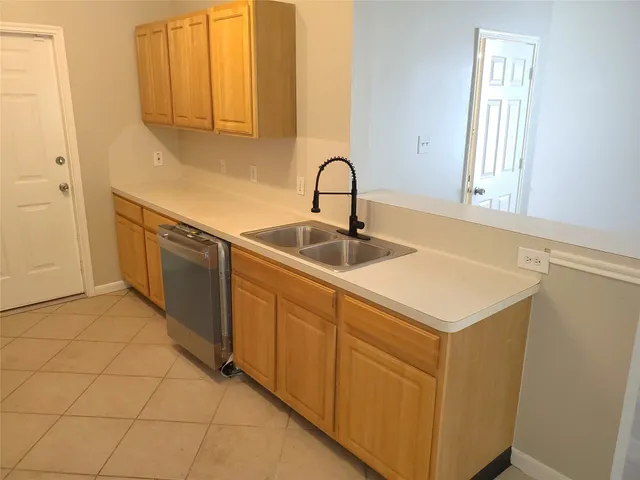 $1,650 | 11802 Chetman Drive, Unit B, Houston, TX 77065