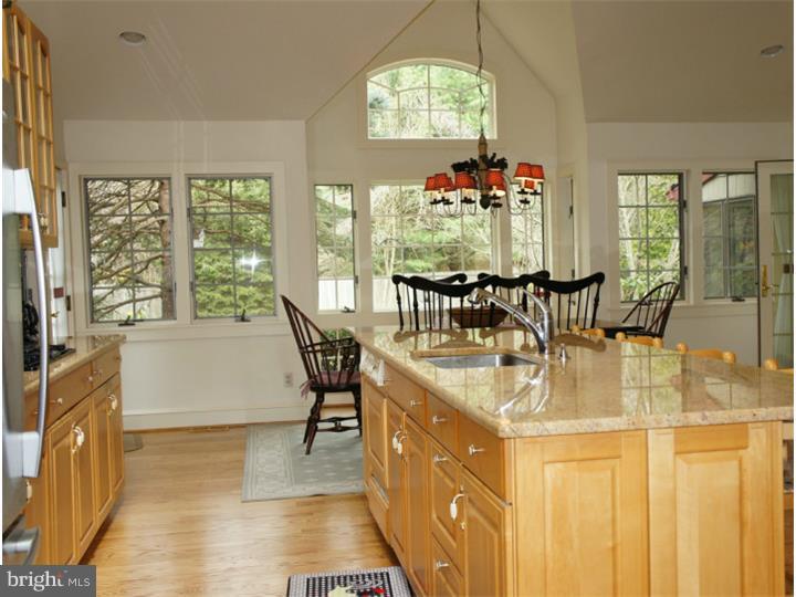 594 Sentinel Road Moorestown, NJ 08057 - Photo 11 of 24 Kitchen