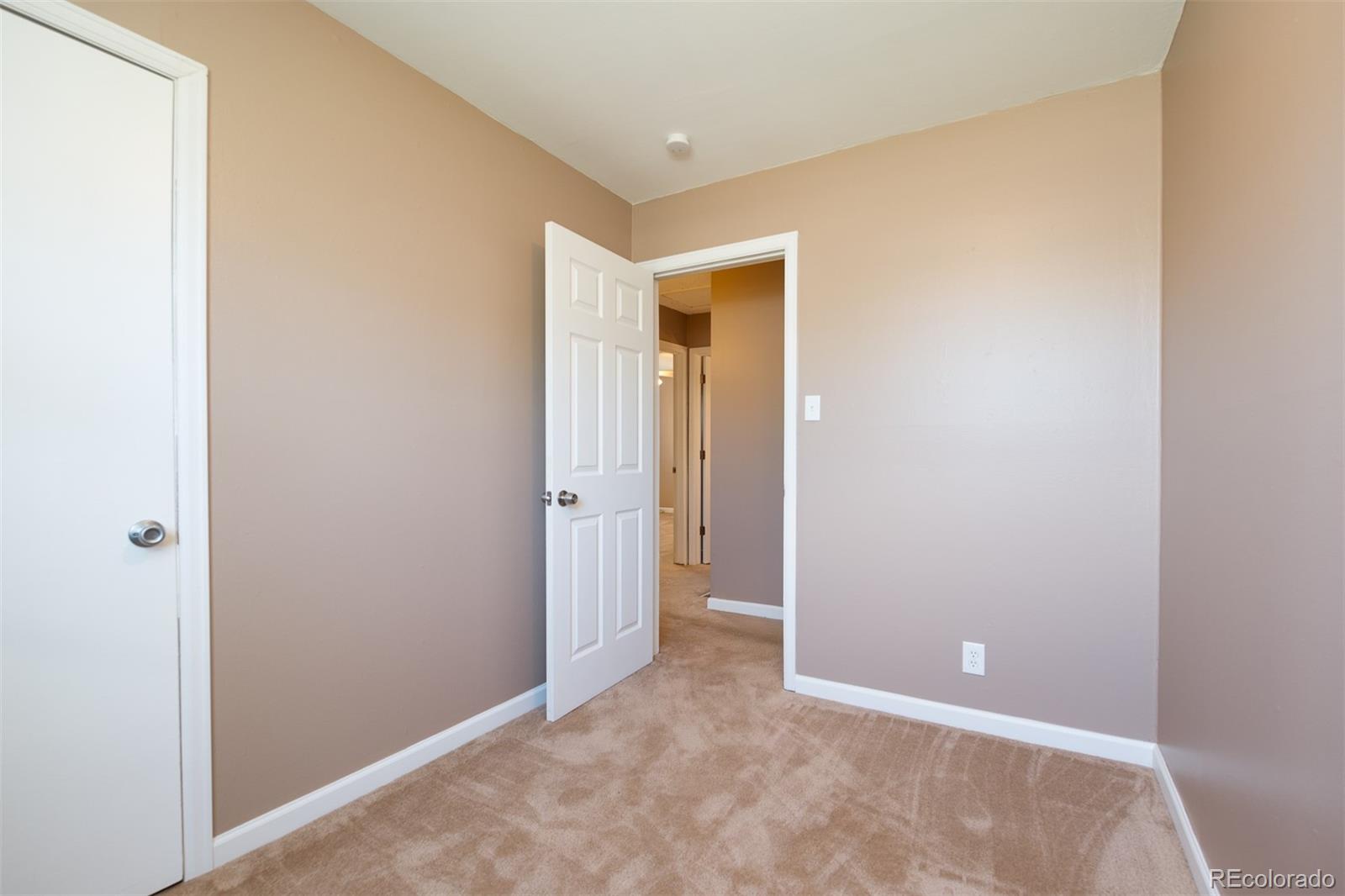 1900 Ruth Drive Thornton, CO 80229 - Photo 11 of 20 Gallery Image 11