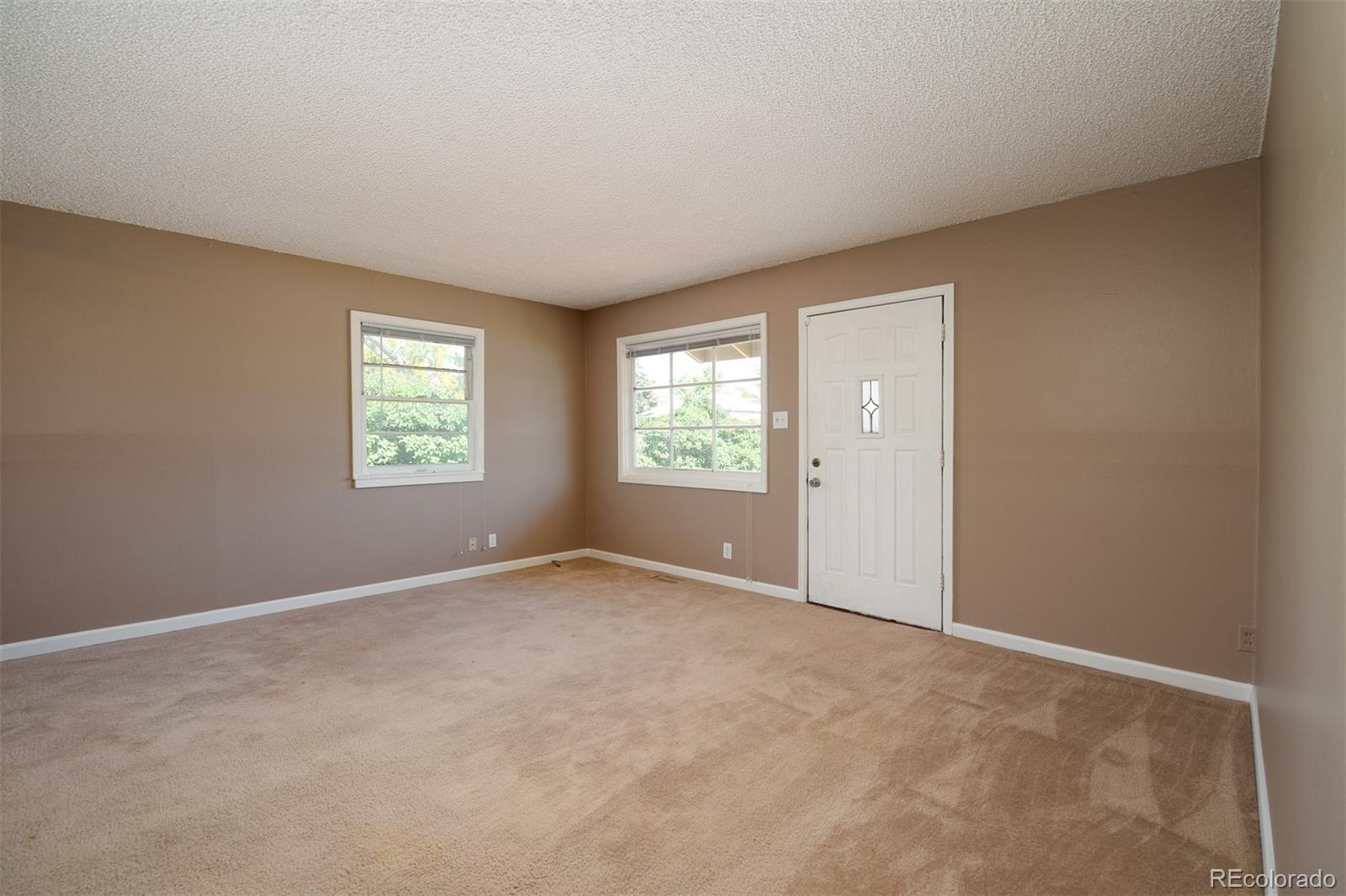 1900 Ruth Drive Thornton, CO 80229 - Photo 3 of 20 Gallery Image 3