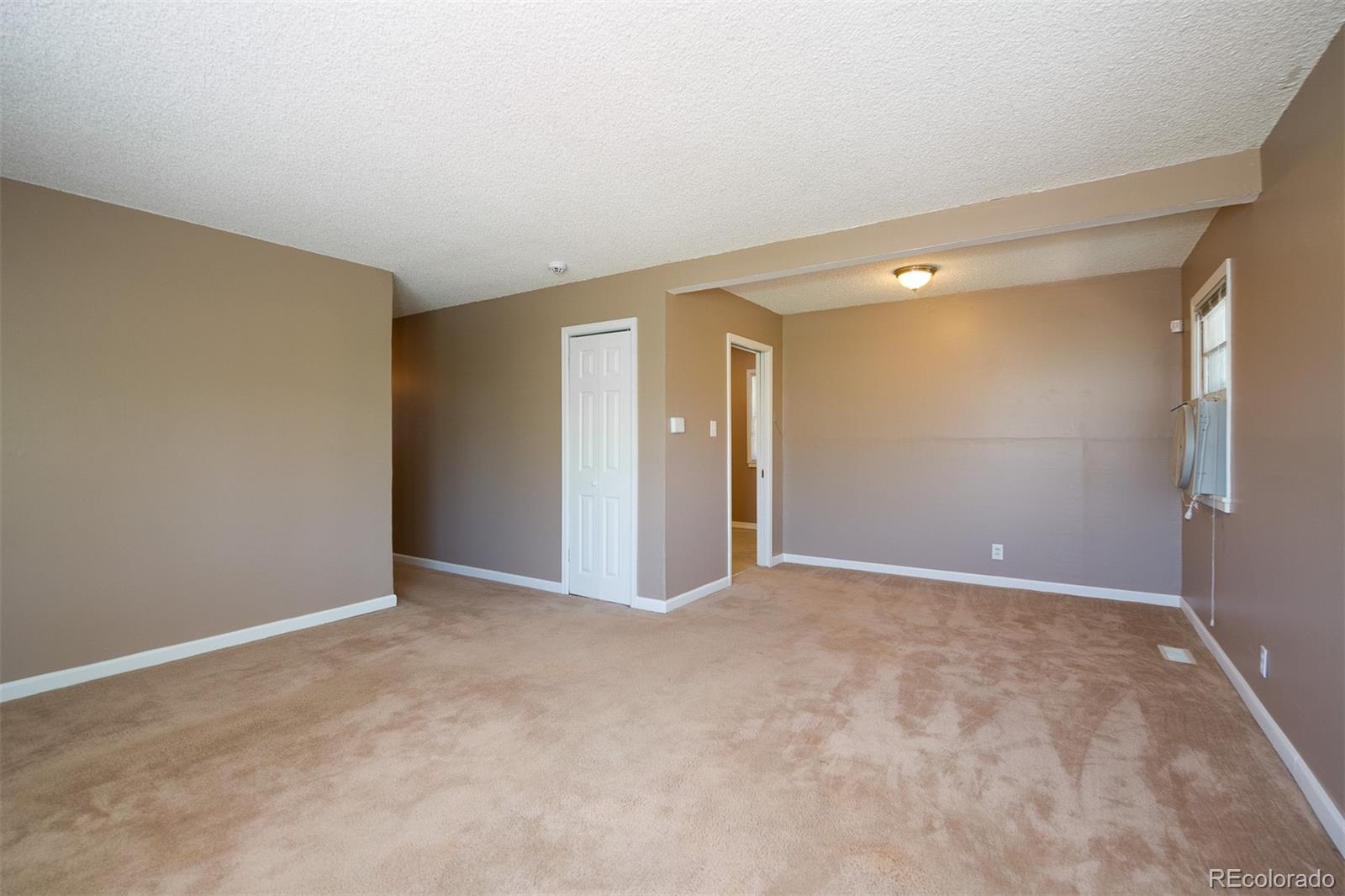 1900 Ruth Drive Thornton, CO 80229 - Photo 5 of 20 Gallery Image 5