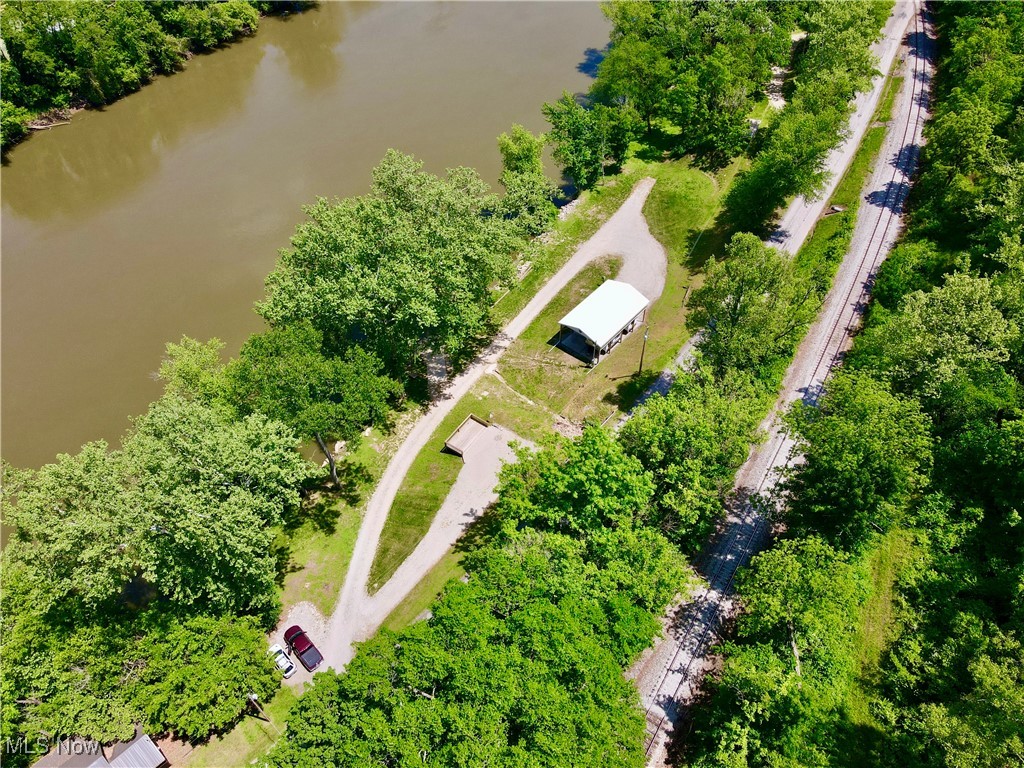 6932 Muskingum River Road Lowell, OH 45744 - Photo 5 of 20
