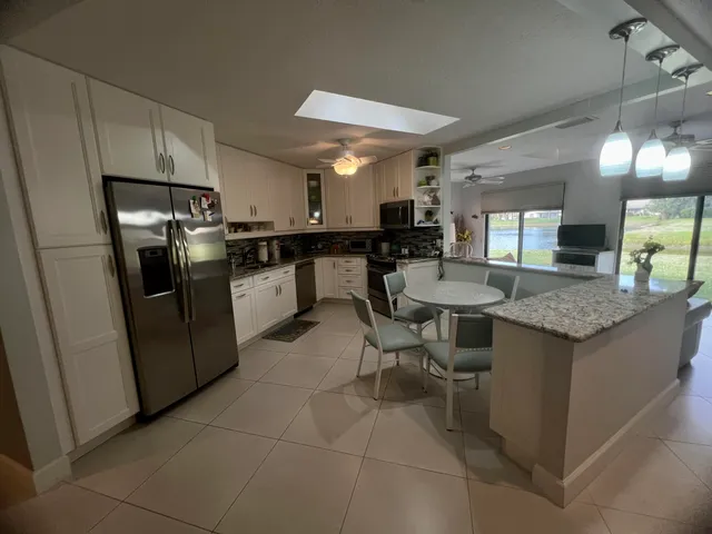 $2,550 | 5149 Rose Hill Drive, Boynton Beach, FL 33437