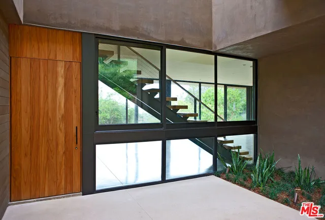 a view of an entryway