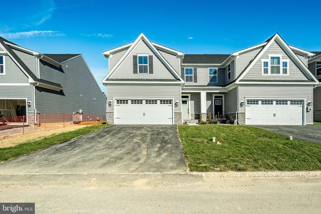 $599,000 | 1713 Hydrangea Way, Downingtown, PA 19335