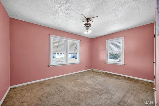 $84,000 | 2456 Wieck Drive, Jennings, MO 63136