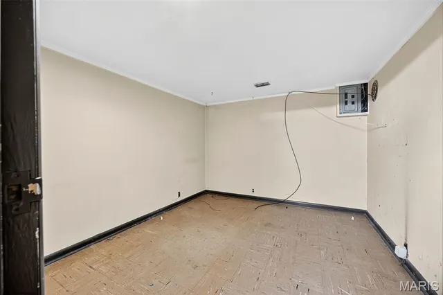 $84,000 | 2456 Wieck Drive, Jennings, MO 63136