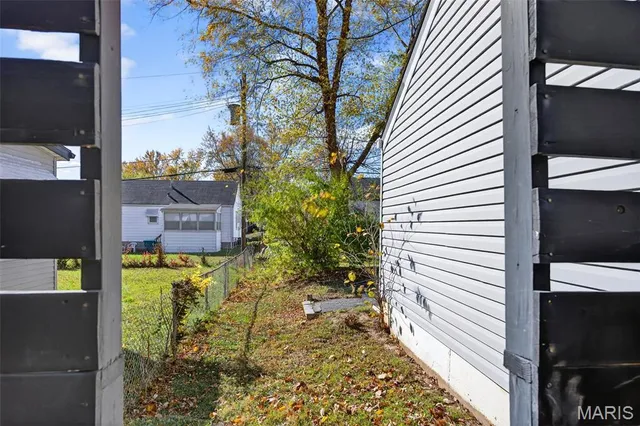 $84,000 | 2456 Wieck Drive, Jennings, MO 63136