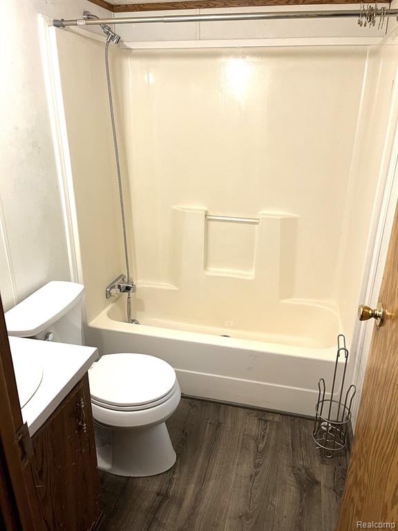 2242 East 30 Road Cadillac, MI 49601 - Photo 9 of 19