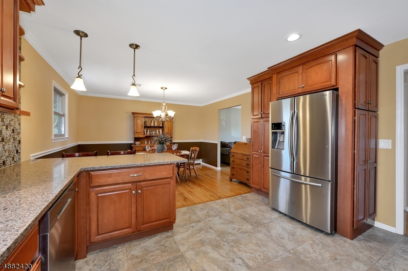 12 Studer Road Clinton, NJ 08809 - Photo 4 of 23 Gallery Image 4