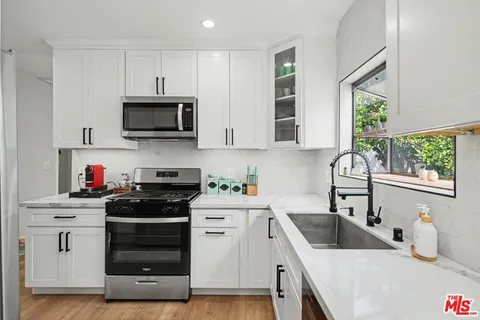 $815,000 | 1135 West 81st Place, Los Angeles, CA 90044